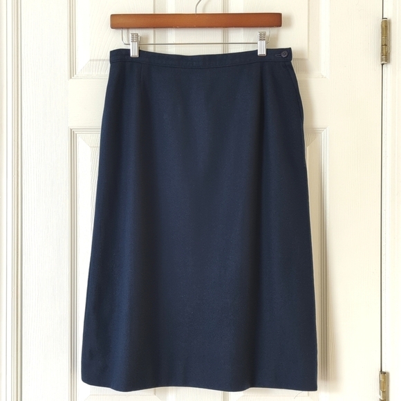 Pendleton 80's Vintage 100% Wool Classic High Waisted A-Line Midi Skirt Navy 14 - Picture 1 of 13